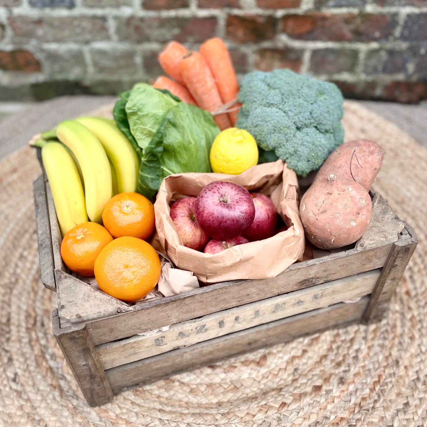 Fruit & Veggies Box